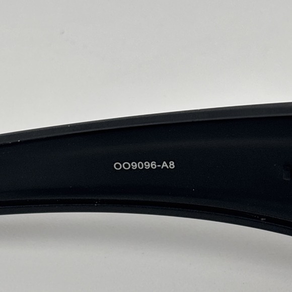 Oakley Fuel Cell Scuderia Ferrari Sunglasses OO9096-A8 Black/Ruby Iridium *Read* - Picture 5 of 16